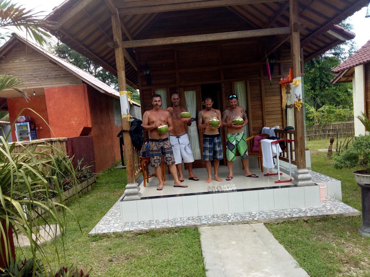 Timbool Bungalow Ped Buitenkant foto