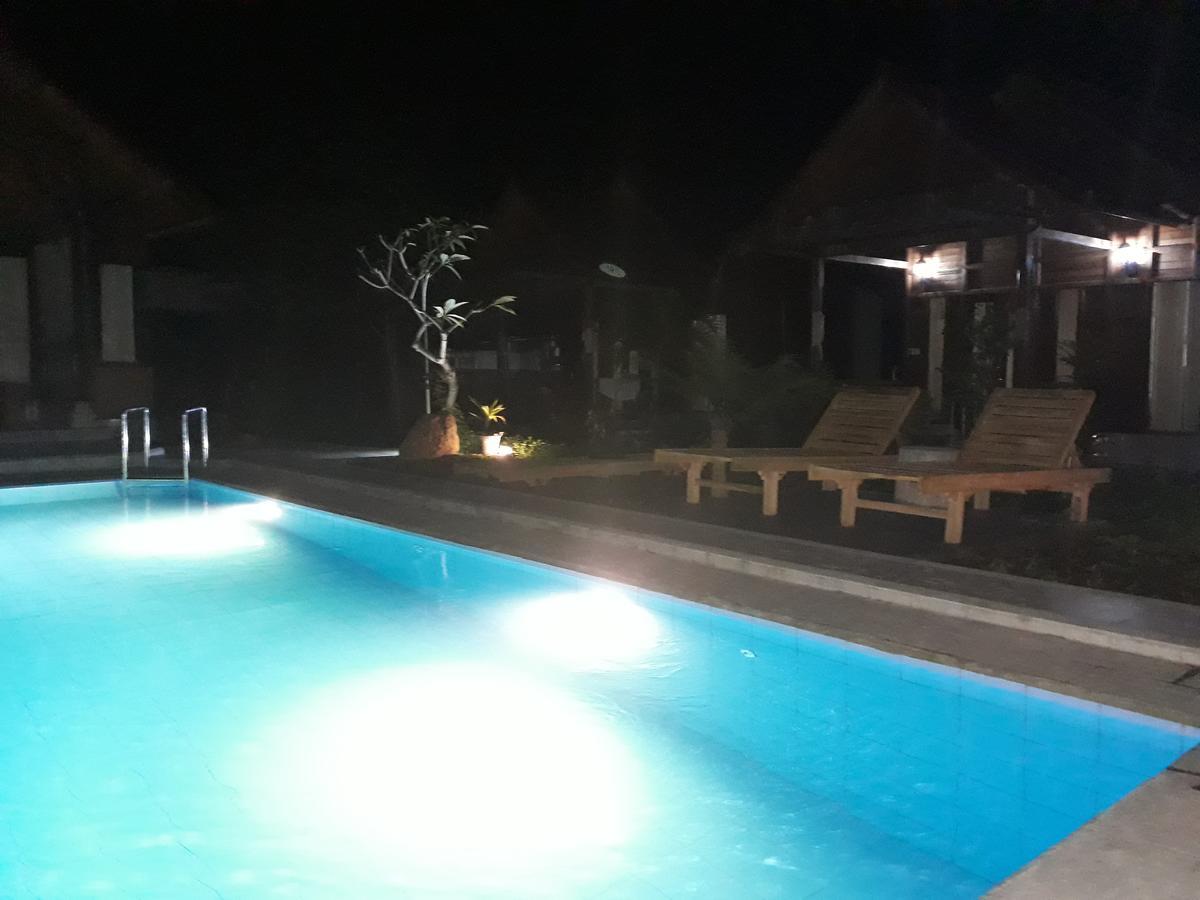 Timbool Bungalow Ped Buitenkant foto