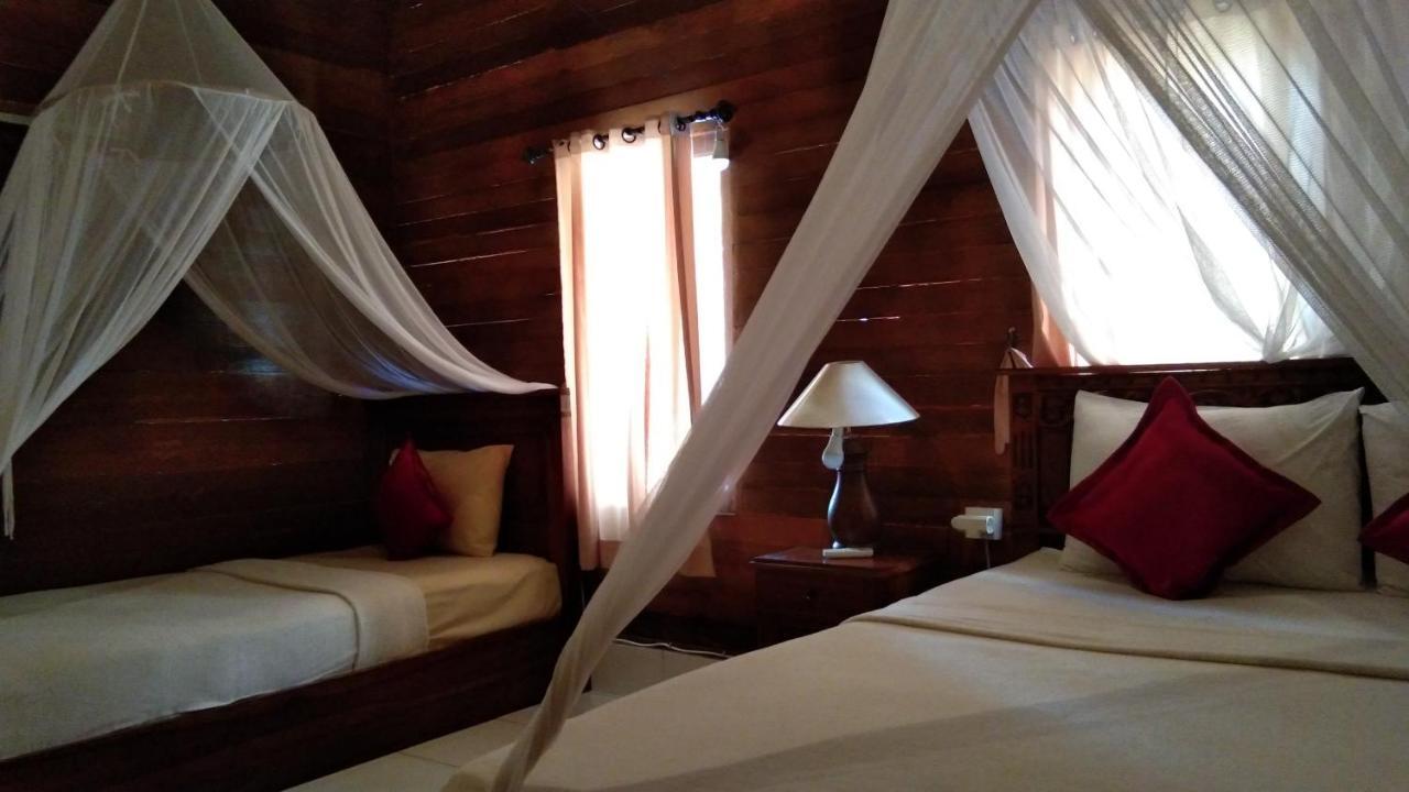 Timbool Bungalow Ped Buitenkant foto