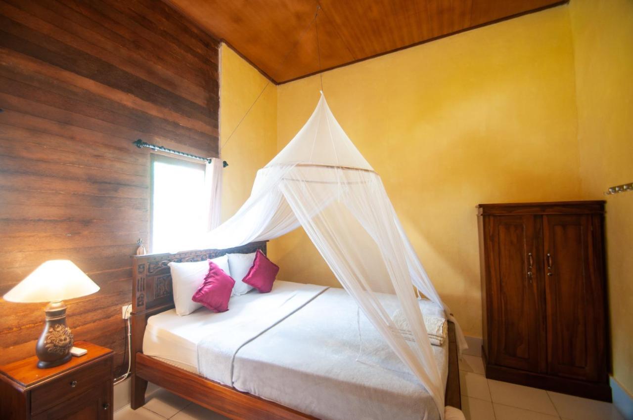 Timbool Bungalow Ped Buitenkant foto